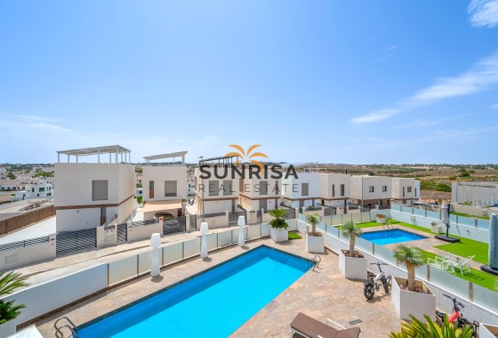 Villa · Resale - Orihuela Costa · Villamartín · Alicante · Spain