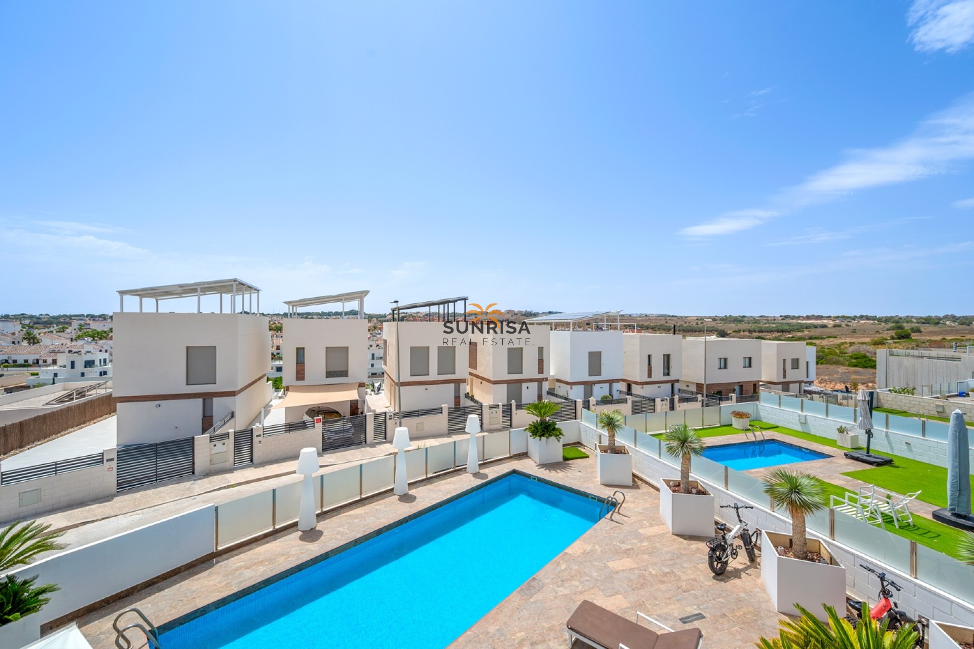 Herverkoop - Villa - Orihuela Costa