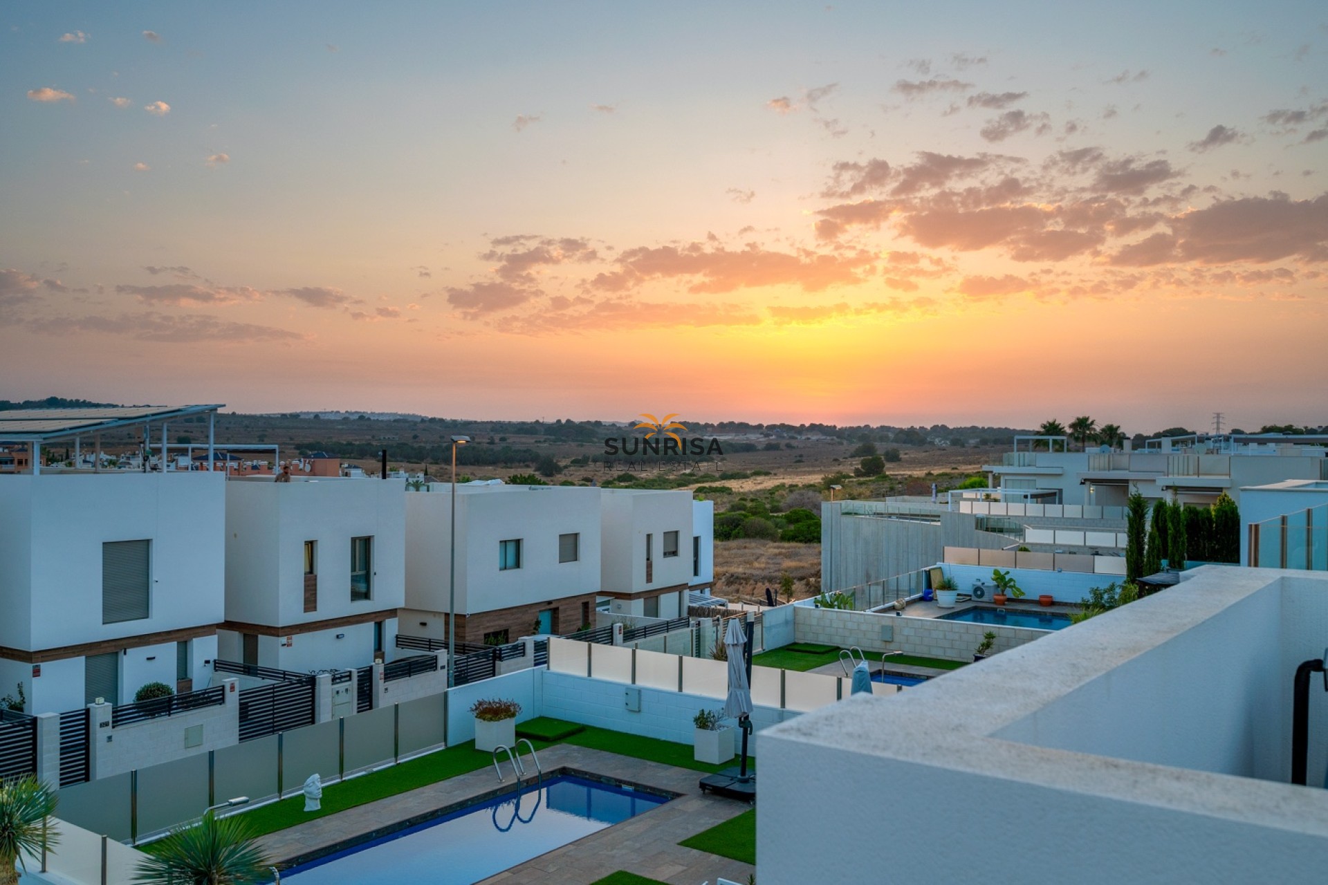 Herverkoop - Villa - Orihuela Costa