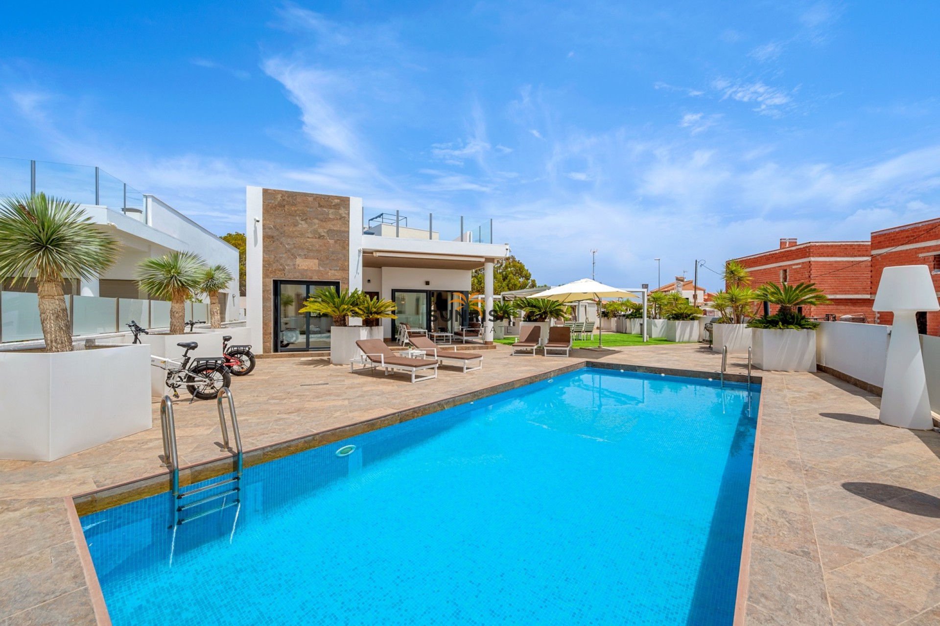Herverkoop - Villa - Orihuela Costa