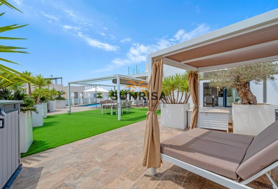 Villa · Resale - Orihuela Costa · Villamartín · Alicante · Spain