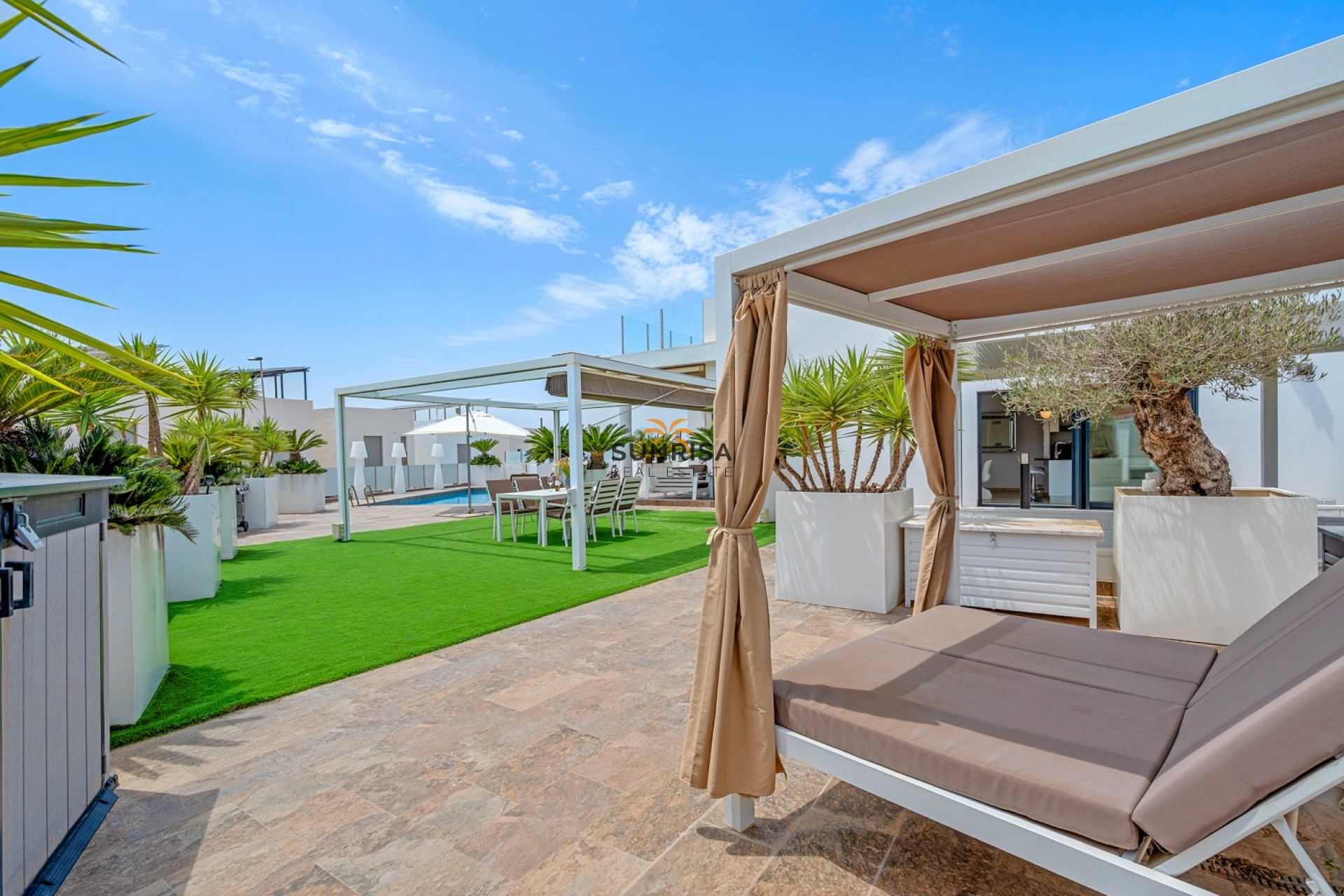 Herverkoop - Villa - Orihuela Costa