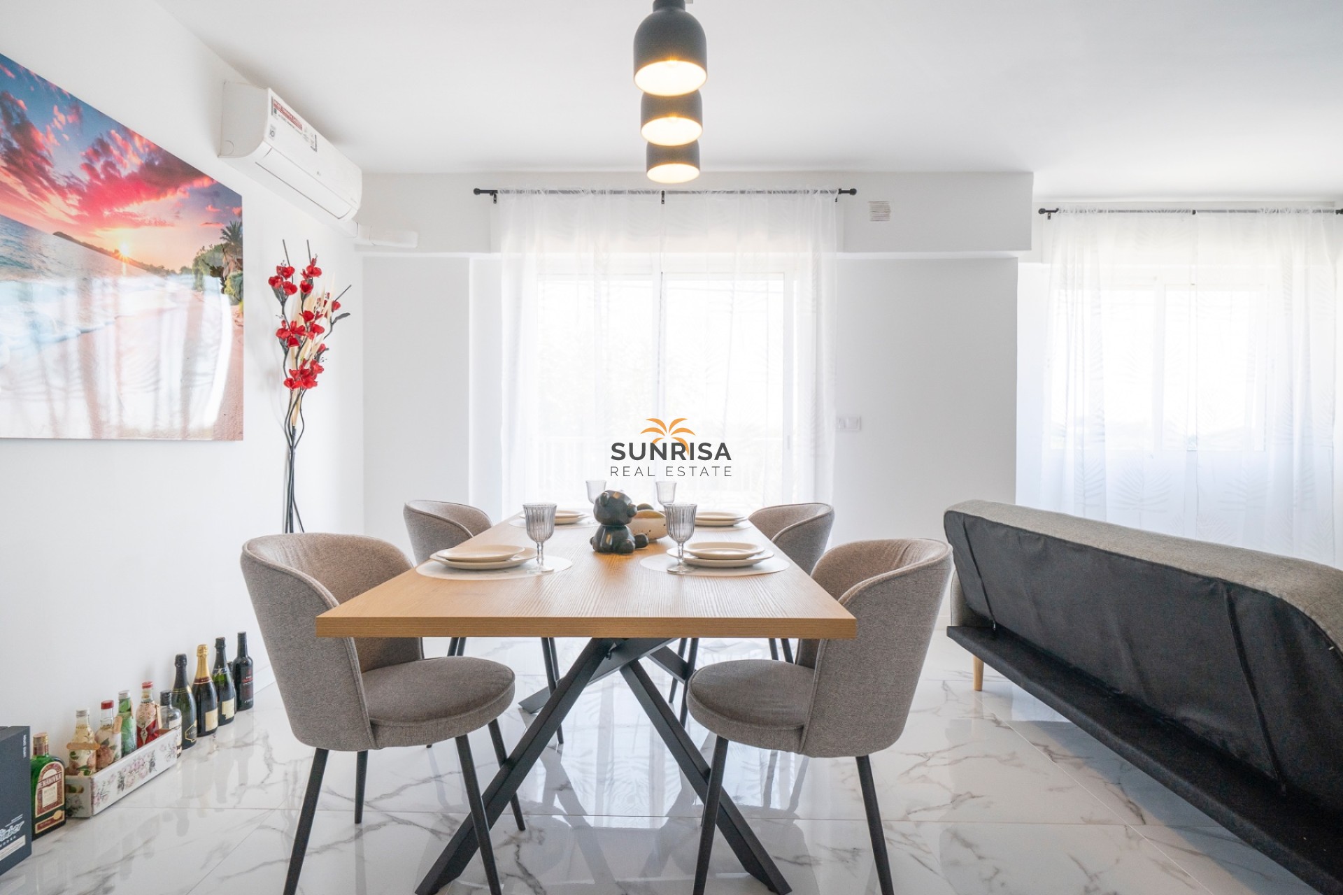 Resale - Apartment - Punta Prima