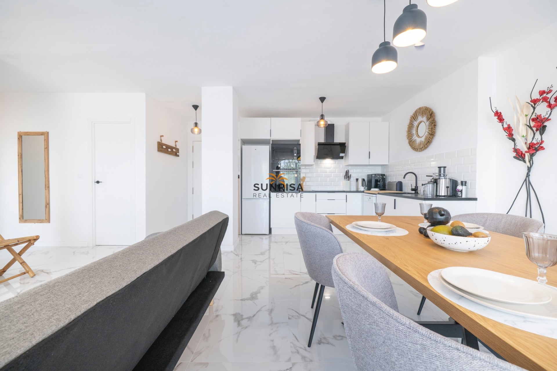 Resale - Apartment - Punta Prima