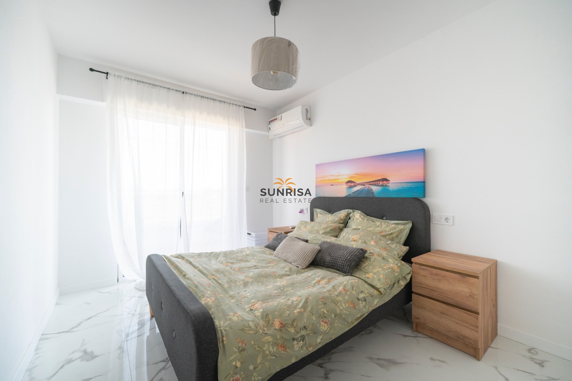 Resale - Apartment - Punta Prima