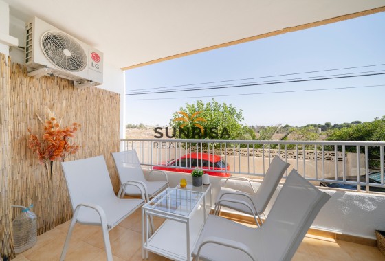 Apartment · Resale - Punta Prima · Alicante · Spain