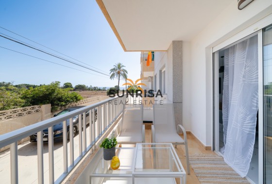 Apartment · Resale - Punta Prima · Alicante · Spain