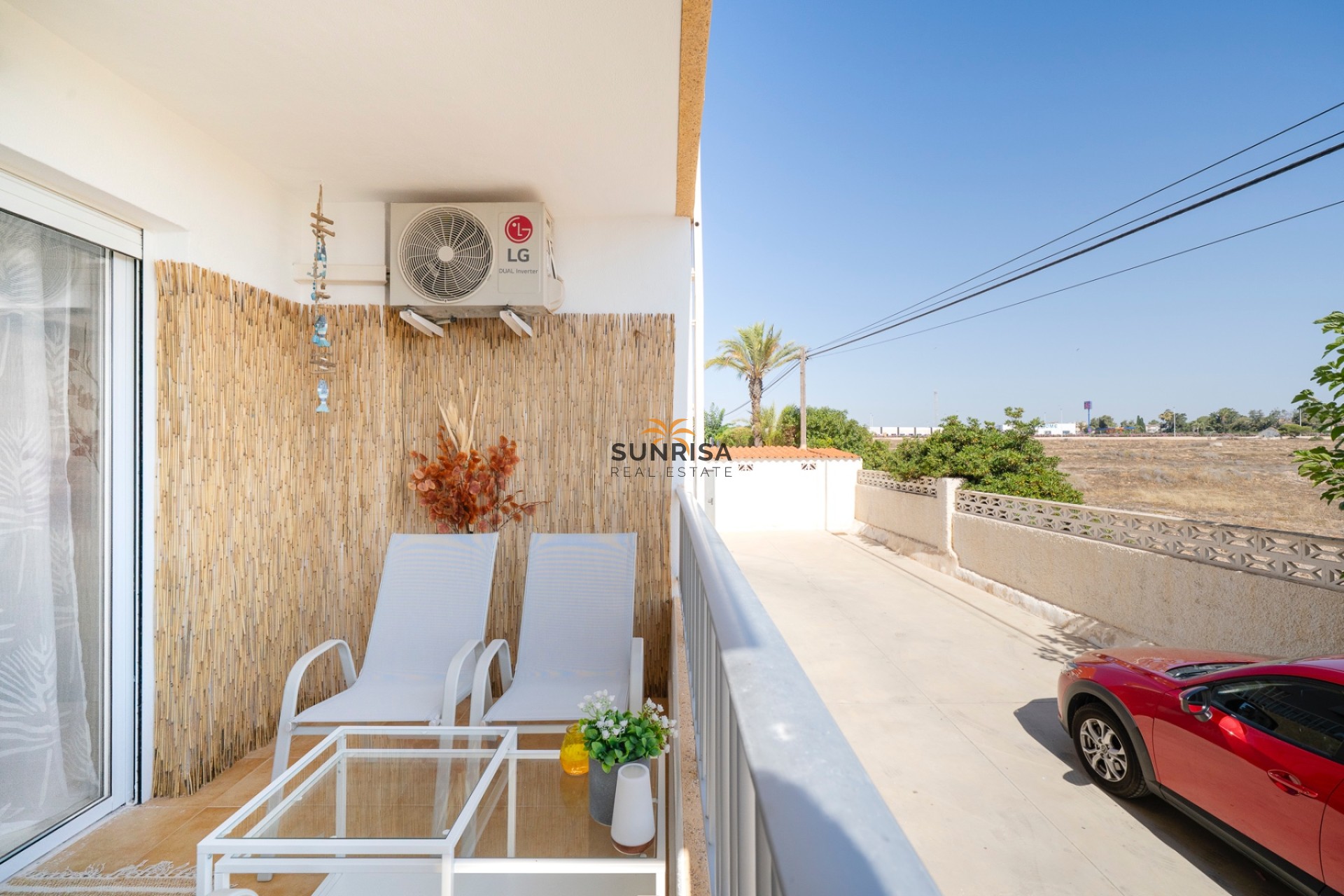 Resale - Apartment - Punta Prima