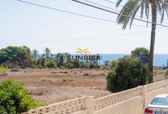Apartment · Resale - Punta Prima · Alicante · Spain