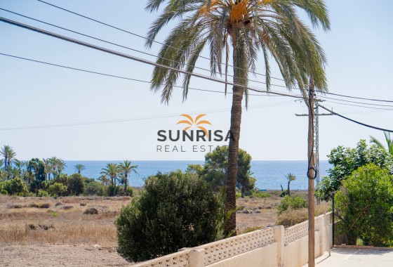 Apartment · Resale - Punta Prima · Alicante · Spain