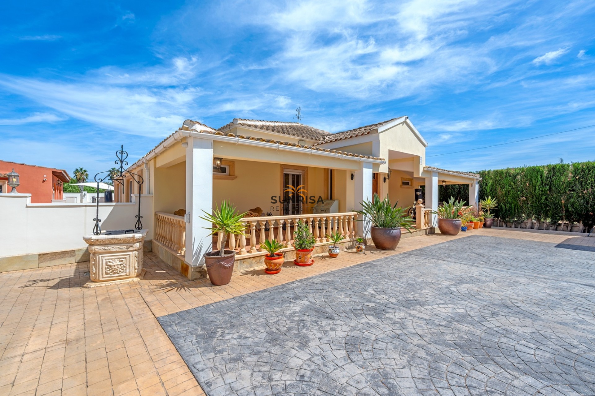 Resale - Finca - Almoradí