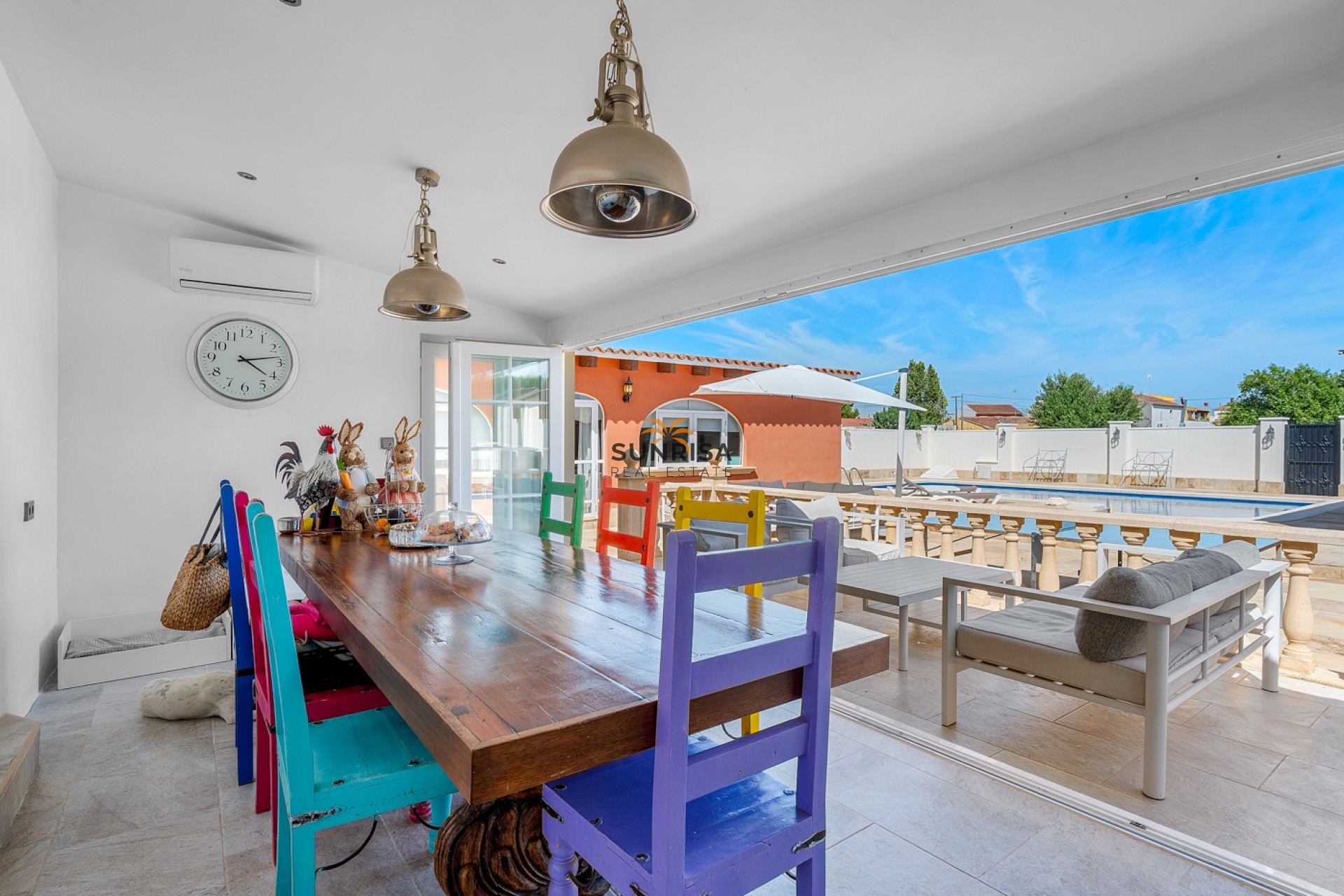 Resale - Finca - Almoradí
