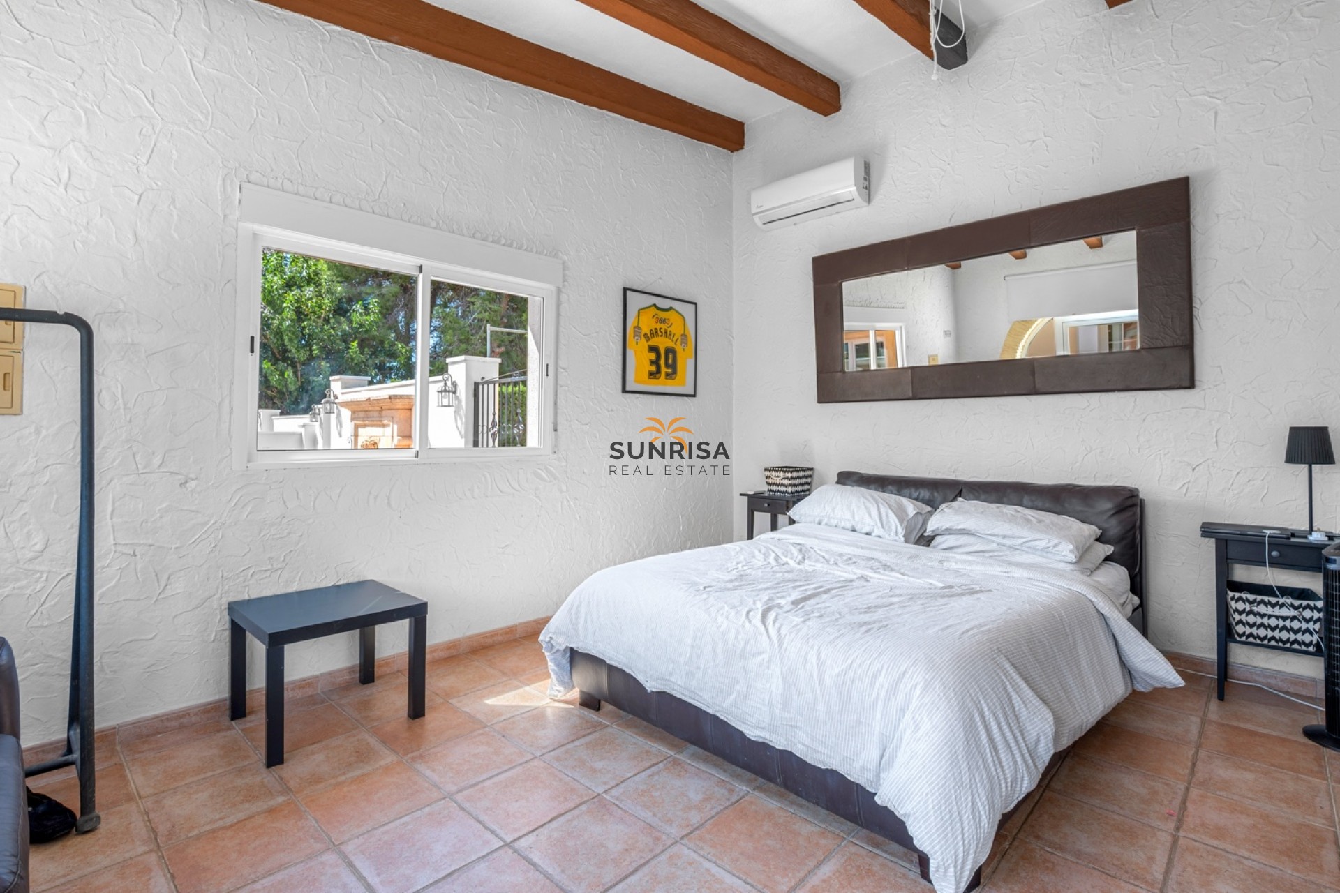 Resale - Finca - Almoradí