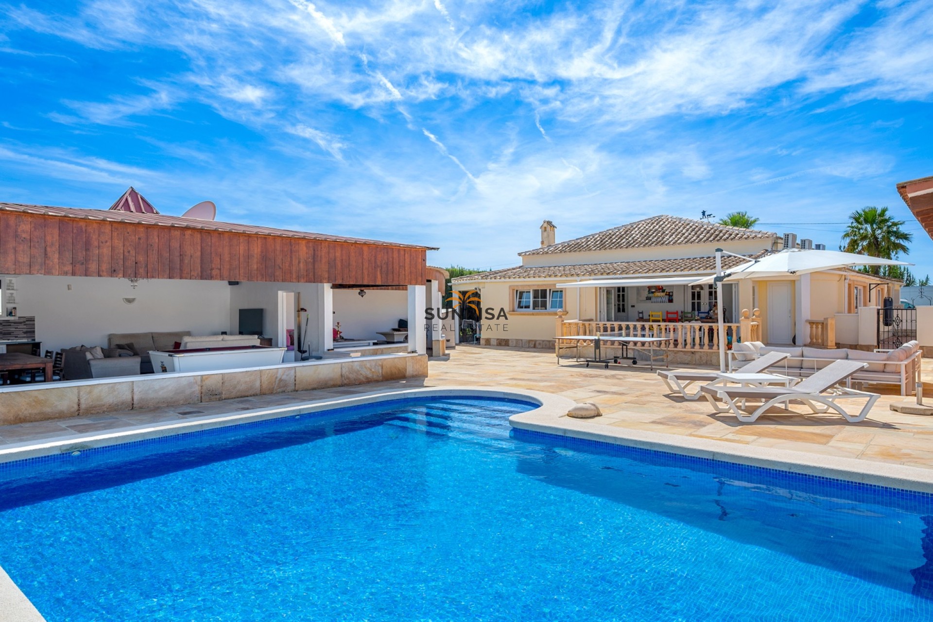 Resale - Finca - Almoradí
