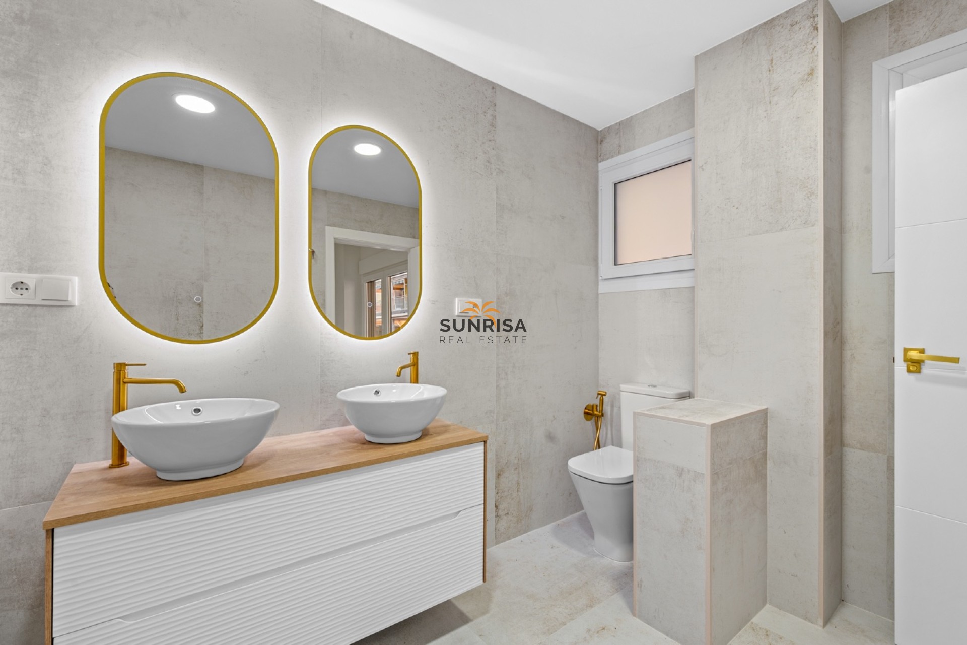 Resale - Apartment - Torrevieja