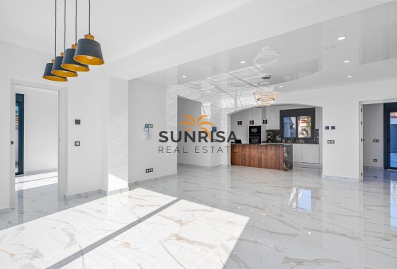 Villa · Reventa - Ciudad Quesada · Alicante · España