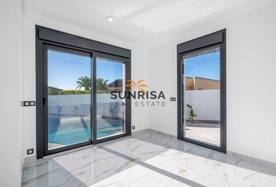 Villa · Reventa - Ciudad Quesada · Alicante · España