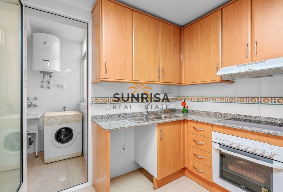 Apartamento · Reventa - Torrevieja · Alicante · España