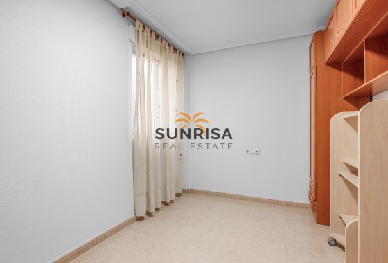 Apartamento · Reventa - Torrevieja · Alicante · España