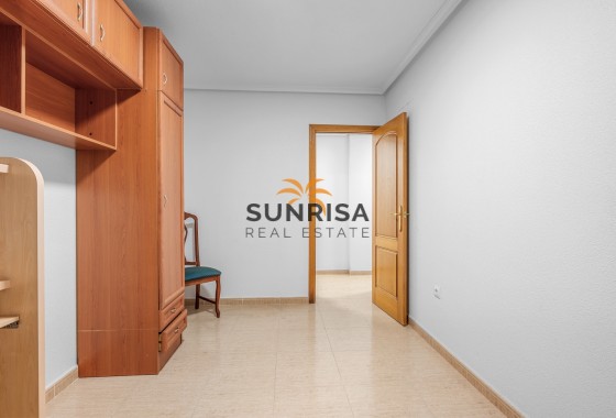 Apartamento · Reventa - Torrevieja · Alicante · España