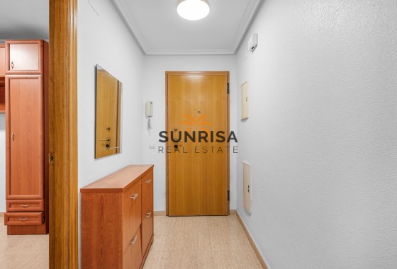 Apartamento · Reventa - Torrevieja · Alicante · España