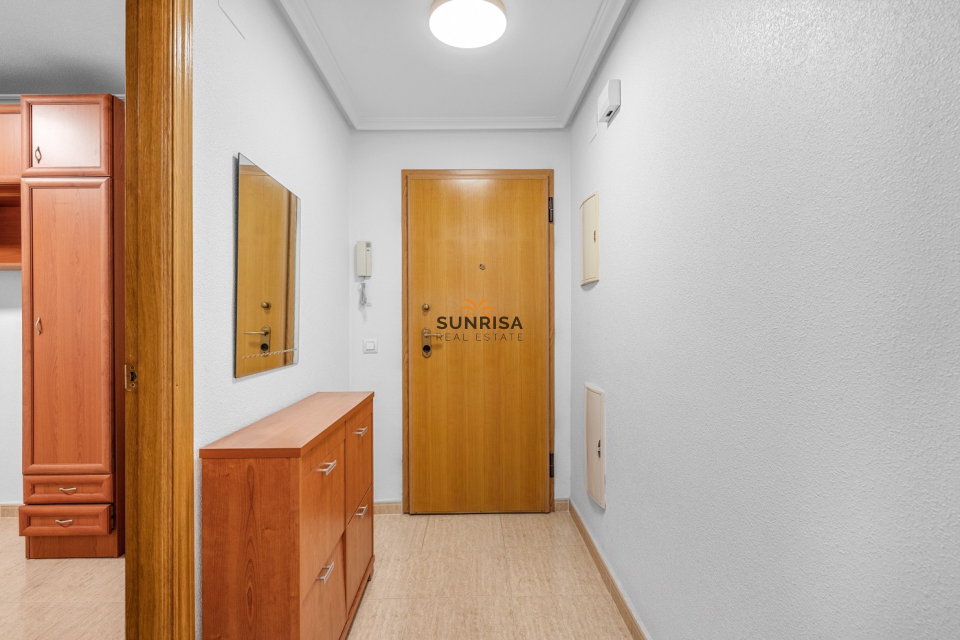 Resale - Apartment - Torrevieja