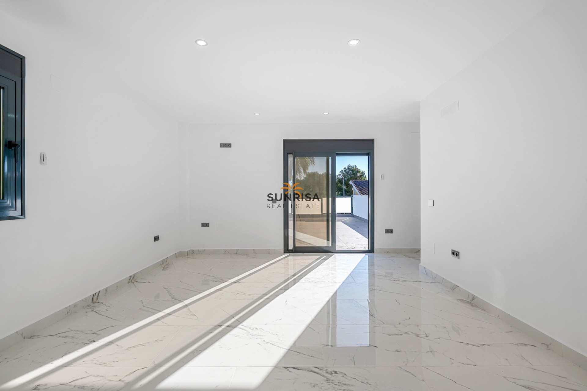 Herverkoop - Villa - Orihuela Costa