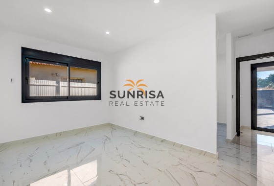 Villa · Resale - Orihuela Costa · Campoamor · Alicante · Spain
