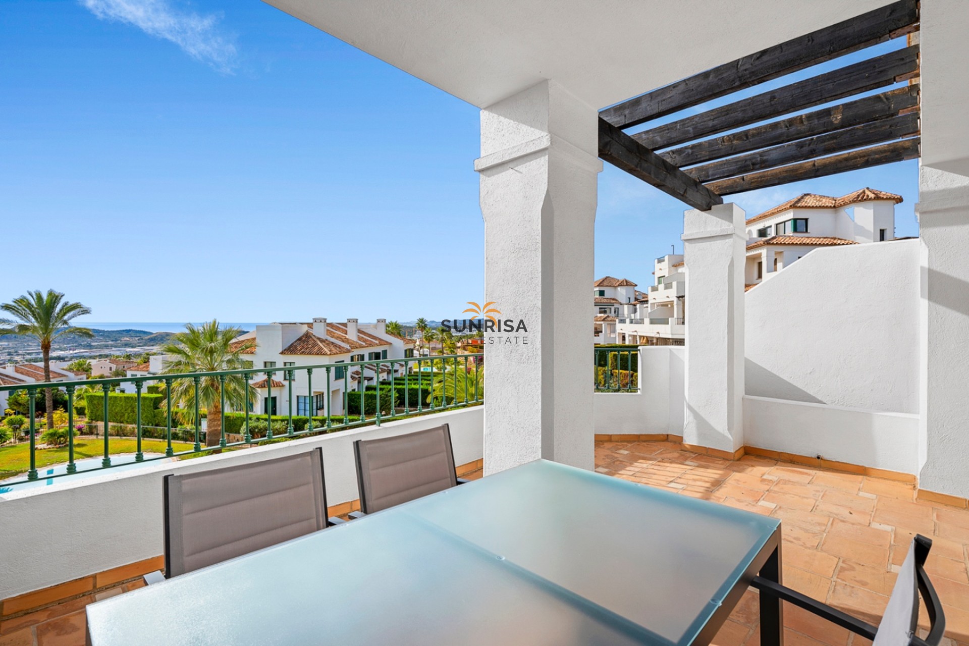 Resale - Apartment - Finestrat