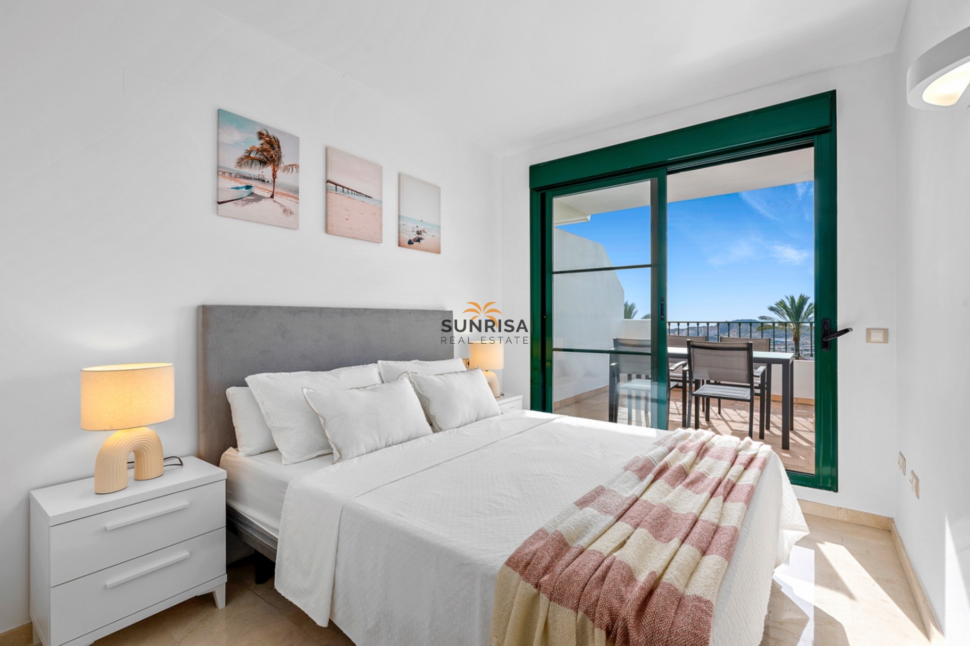 Resale - Apartment - Finestrat
