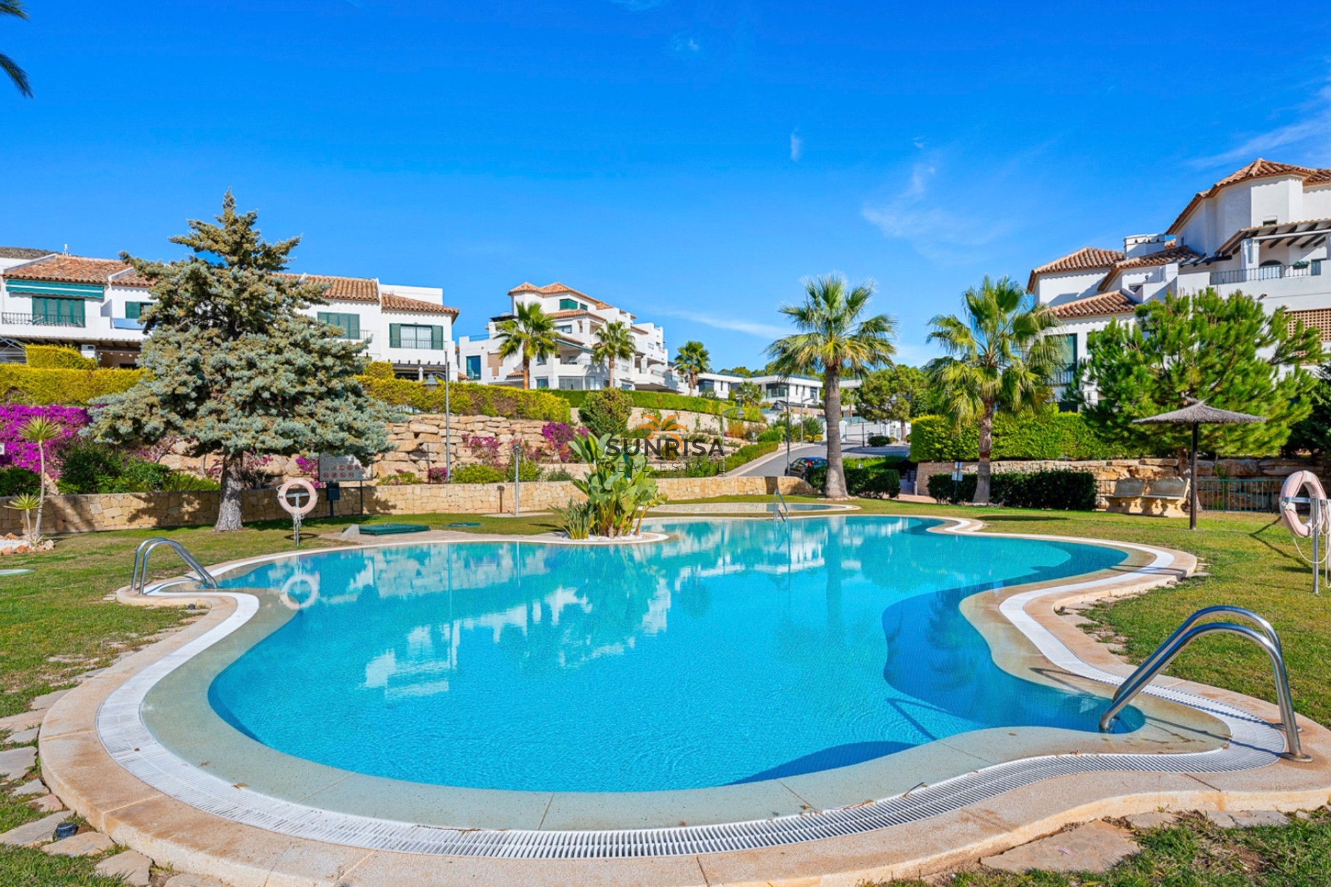 Resale - Apartment - Finestrat