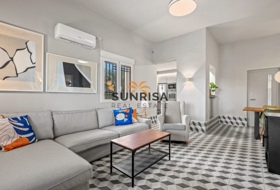 House · Resale - Elche/Elx · Alicante · Spain