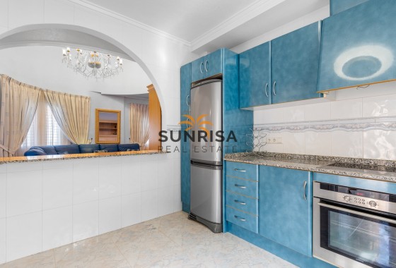 Villa · Resale - Ciudad Quesada - Rojales · Alicante · Spain