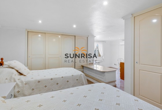 Villa · Resale - Ciudad Quesada - Rojales · Alicante · Spain