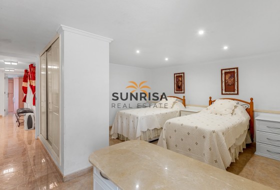 Villa · Resale - Ciudad Quesada - Rojales · Alicante · Spain