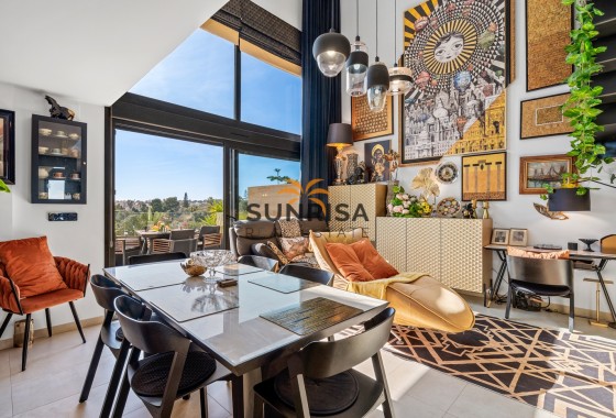 Penthouse · Resale - Villamartin · Alicante · Spain