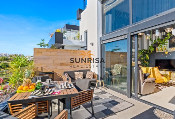 Penthouse · Resale - Villamartin · Alicante · Spain
