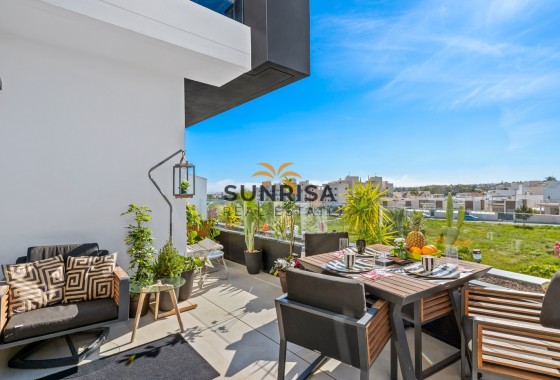 Penthouse · Resale - Villamartin · Alicante · Spain
