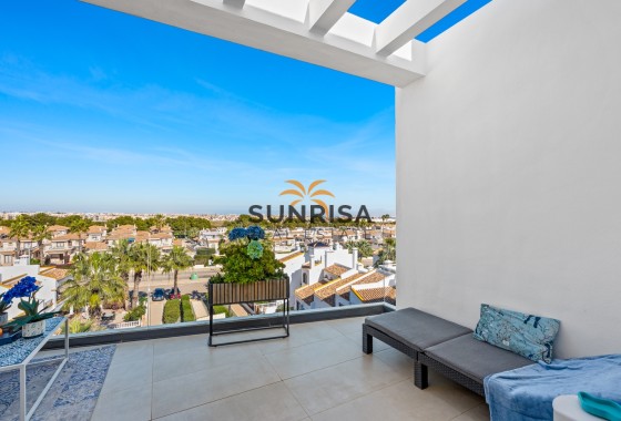 Penthouse · Resale - Villamartin · Alicante · Spain