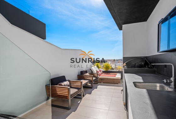 Penthouse · Resale - Villamartin · Alicante · Spain