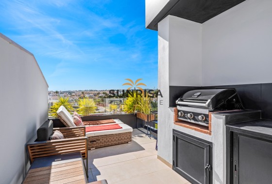Penthouse · Resale - Villamartin · Alicante · Spain