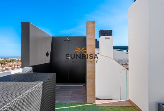 Penthouse · Resale - Villamartin · Alicante · Spain