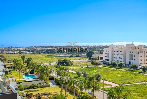 Penthouse · Resale - Villamartin · Alicante · Spain