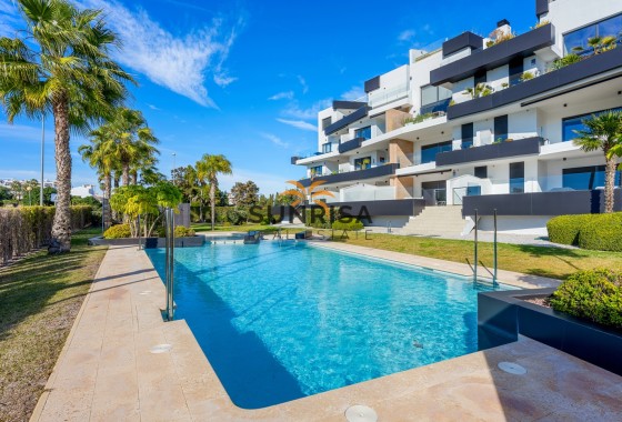 Penthouse · Resale - Villamartin · Alicante · Spain