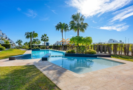 Penthouse · Resale - Villamartin · Alicante · Spain