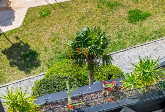 Penthouse · Resale - Villamartin · Alicante · Spain
