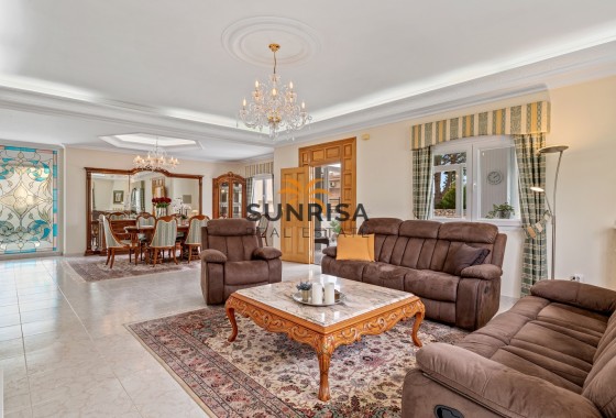Villa · Resale - Ciudad Quesada - Rojales · Alicante · Spain