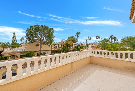 Villa · Resale - Ciudad Quesada - Rojales · Alicante · Spain