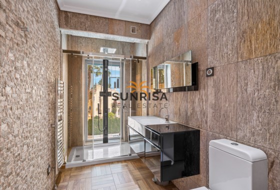 Villa · Resale - Ciudad Quesada - Rojales · Alicante · Spain