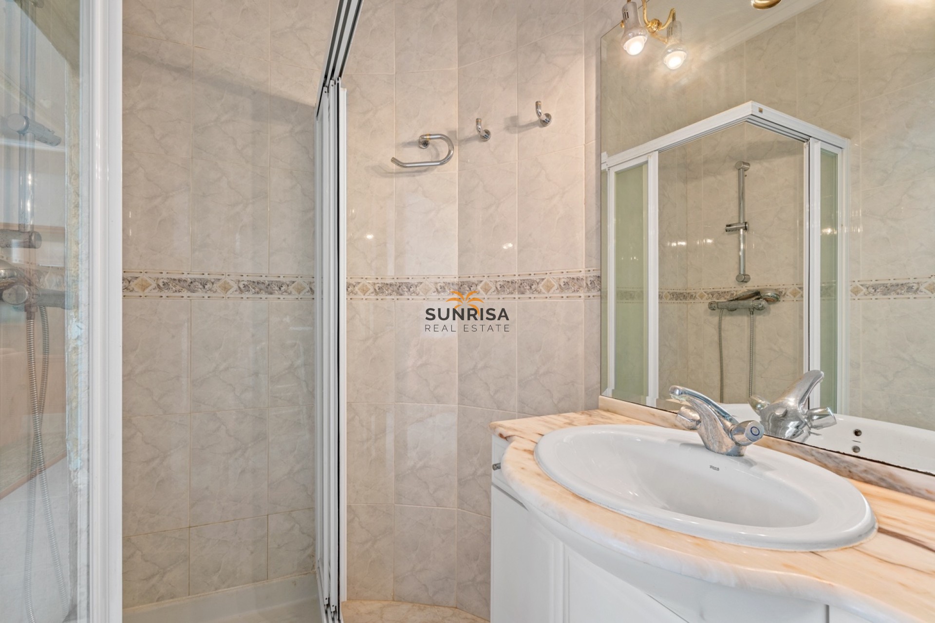 Resale - Villa - Ciudad Quesada - Rojales